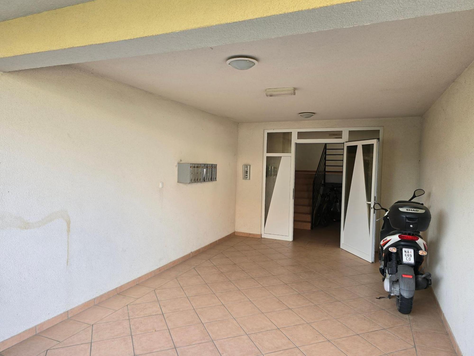 Mladeng Apartment